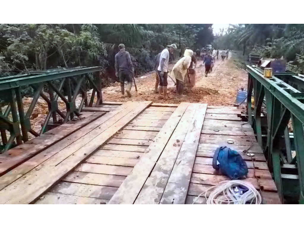 Prajurit TNI AD Rampungkan Pembangunan Jembatan Bailey Baktiya di Aceh Utara Sebagai Upaya TNI untuk Pemulihan Dampak Bencana