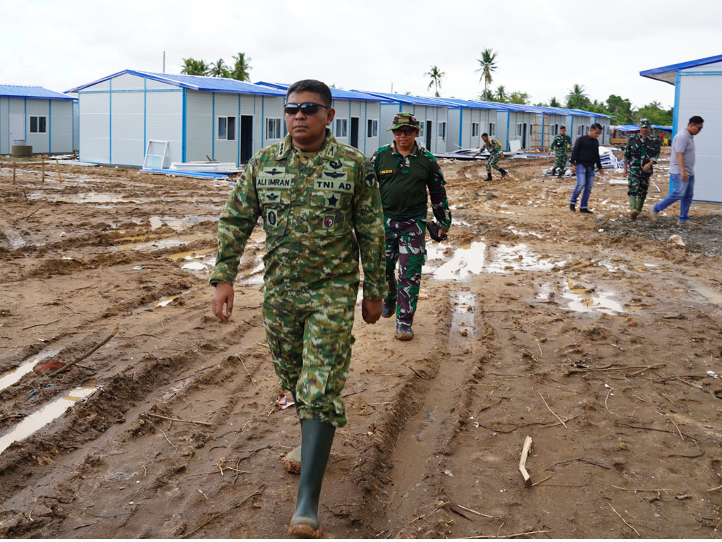 Danrem 011 Lilawangsa Kol Inf Ali Imran Tinjau Percepatan Pembangunan Seratusan Rumah di Aceh Utara