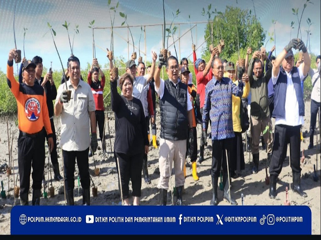 Ditjen Polpum Kemendagri Gelar Aksi Nyata Pelestarian Lingkungan Melalui Gerakan Penanaman Bibit Mangrove untuk Lingkungan yang Berkelanjutan