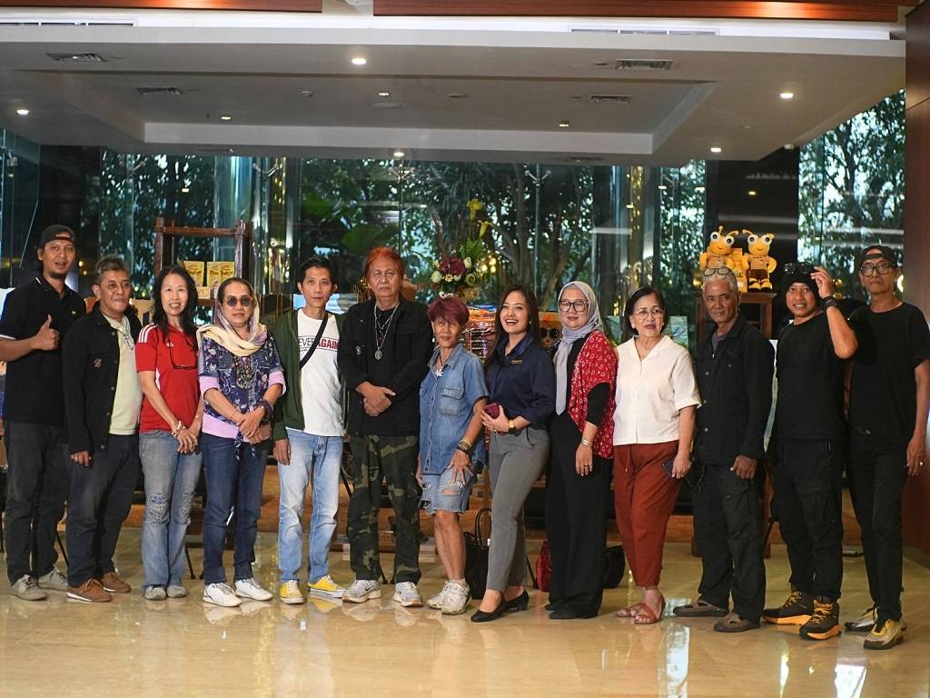Eksplorasi Tanpa Batas di Avenzel Hotel & Convention Cibubur: Kolaborasi Ruang Kreatif Bebas Ekspresi Bersama Komunitas Segitiga ART